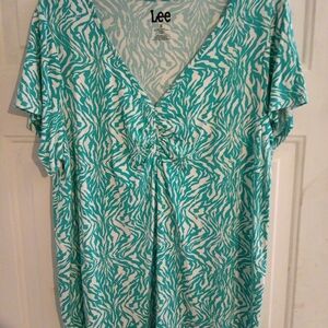 Lee size 1X ladies top